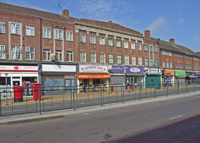 tolworth boradway